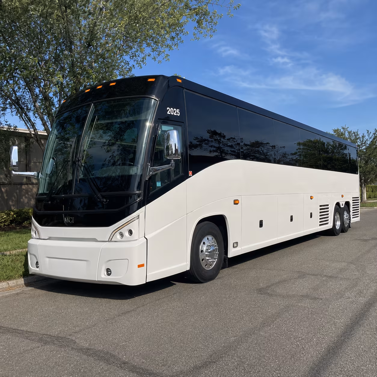 charter buses from fayetteville to pnc arena and walnut creek amphitheatre in raleigh