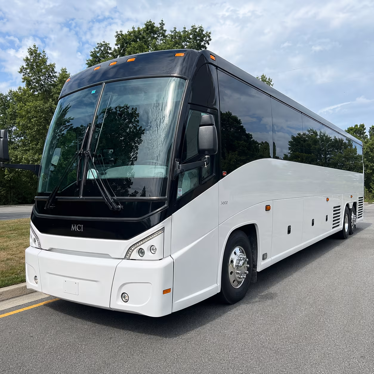 no matter your group size there s a concert bus in fayetteville that fits